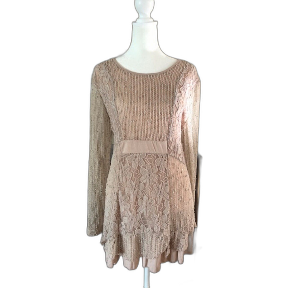 Lace Embroidered Fairylike Sweater with Flowy Layers